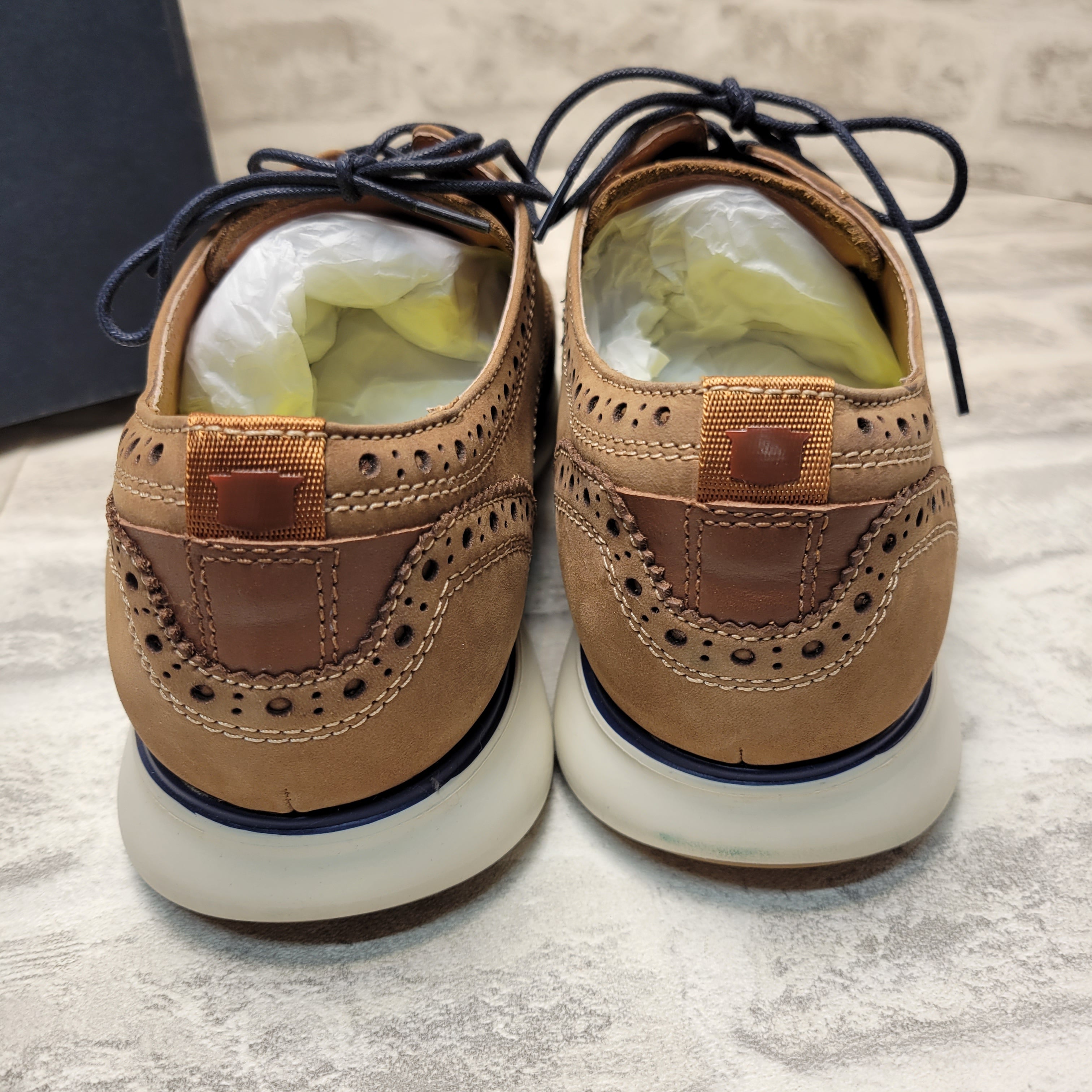 Florsheim Fuel Wingtip Oxford,  7.5W Tan Nubuck (7872373948654)